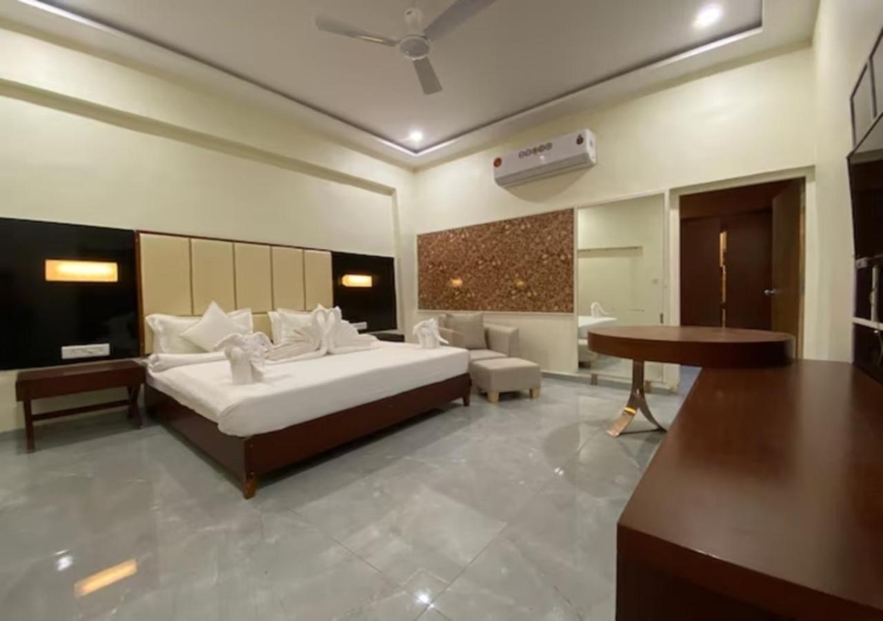 One Earth Santu Eco Resort Бхавнагар Экстерьер фото
