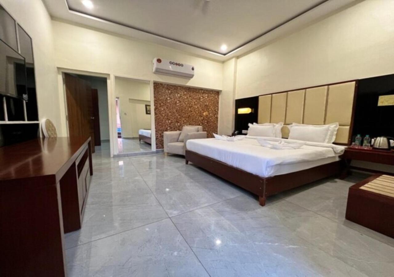 One Earth Santu Eco Resort Бхавнагар Экстерьер фото